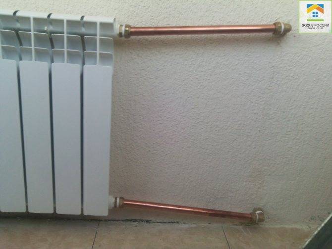 Радиатор отопления сверху горячий, снизу холодный: что это такое, почему происходит и как исправить