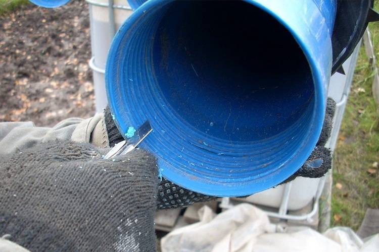 Обсадная труба для скважины на воду: что это такое и для чего нужна
