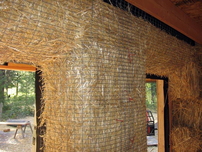 Утепление потолка опилками в деревянном доме частном и какой слой нужен с известью