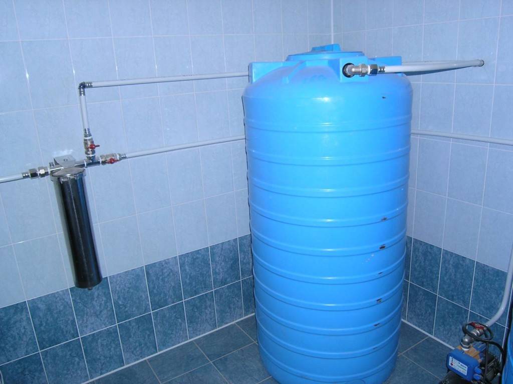Накопительный бак для водоснабжения: способы подключения | гидро гуру