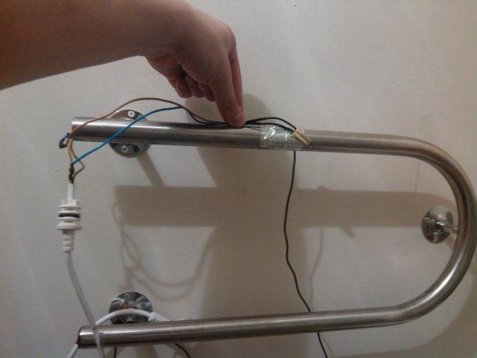 Как разобрать электрический полотенцесушитель если он не работает
