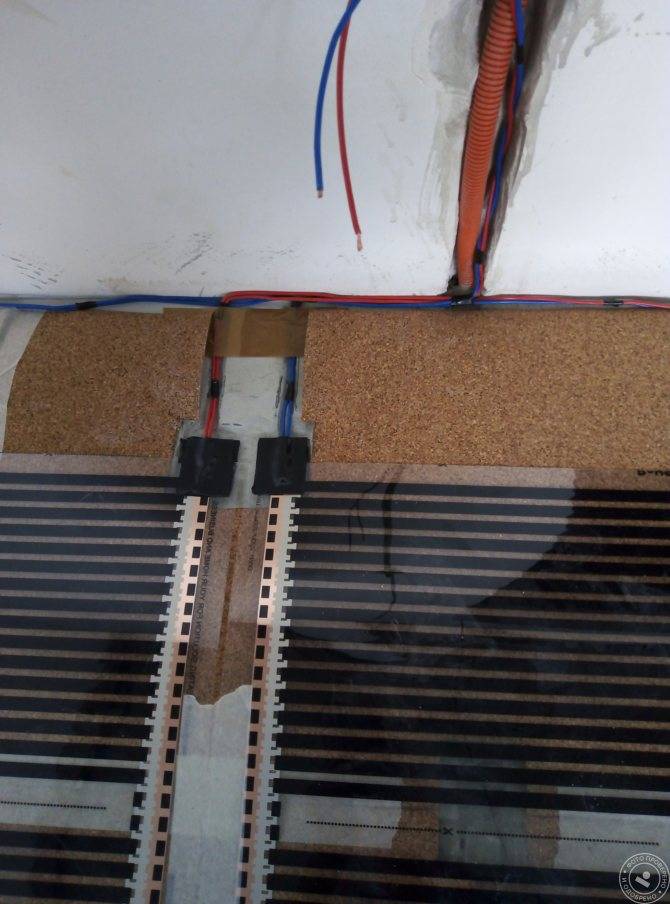 Плинтусное отопление — стоит делать или нет? электрический теплый плинтус – плюсы и минусы