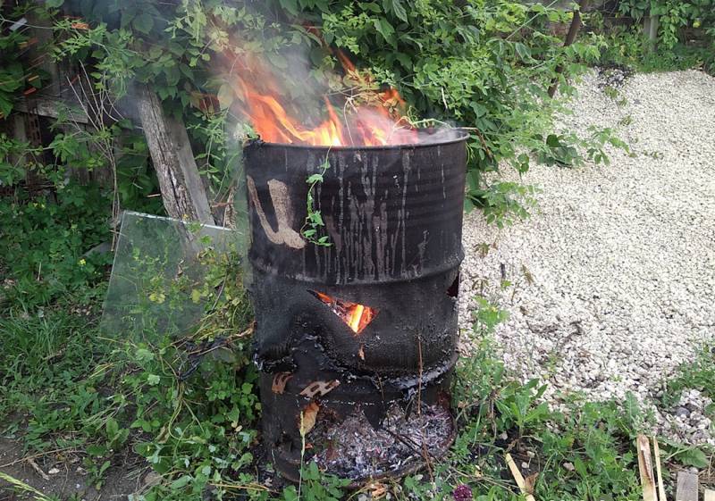 Печь для сжигания мусора своими руками: как сделать на даче - все про отходы и экологию