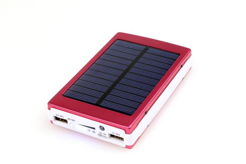 Солнечная панель для зарядки автомобильного аккумулятора 12в: особенности и обзор зарядных устройств