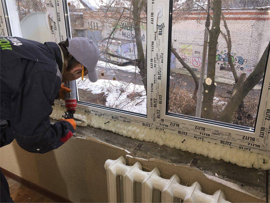 Как правильно утеплить пластиковые окна, если дует зимой