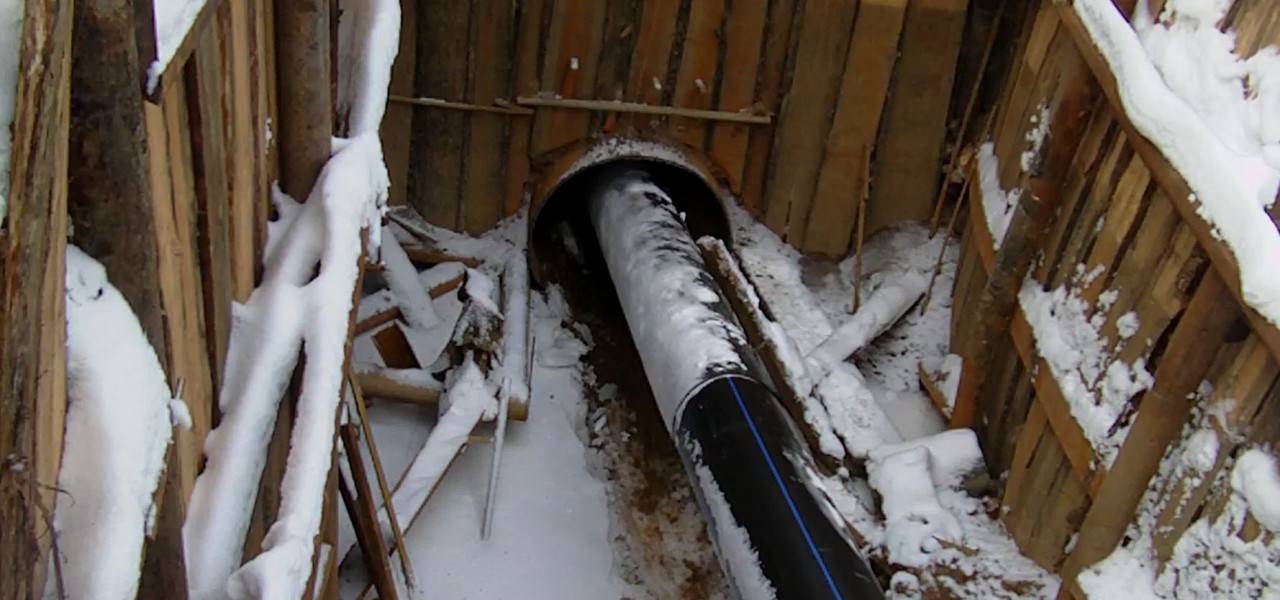 Водоснабжение дома зимой: правила организации, утепление | гидро гуру