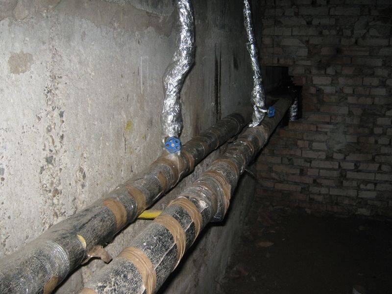 Утепление труб отопления в подвале многоквартирного дома