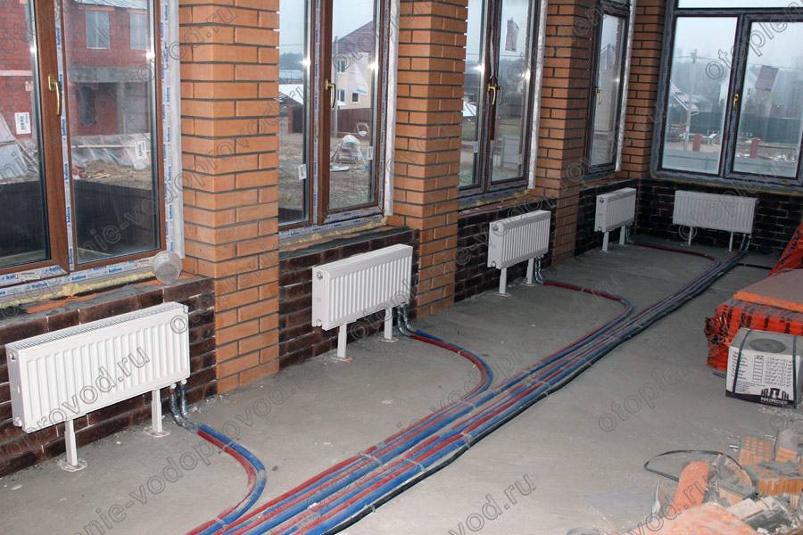 Батареи в полу: выбор и монтаж. радиаторы отопления в полу под окном