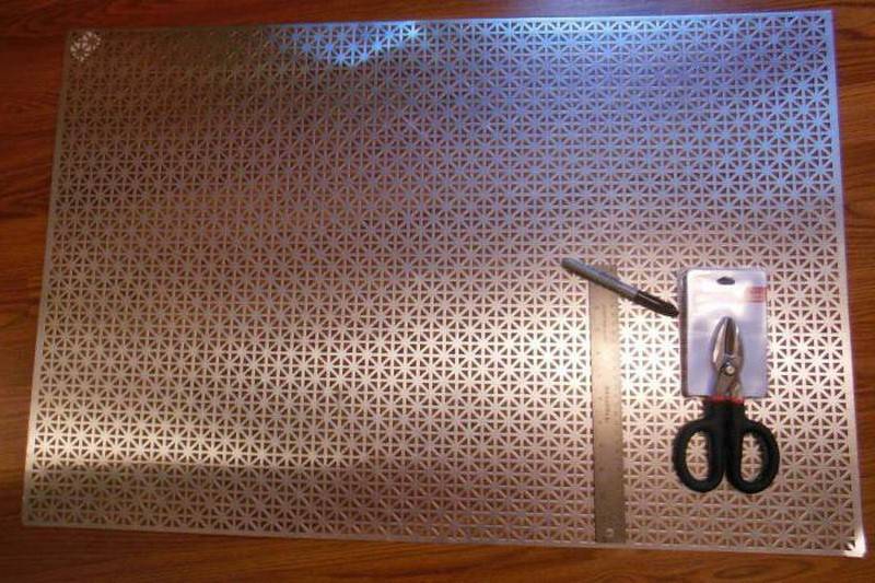 Экран на радиатор отопления своими руками: изготовление из различных материалов