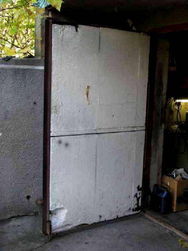 Инструкция – как утеплить ворота гаража своими руками изнутри. выбор материала и нюансы монтажа