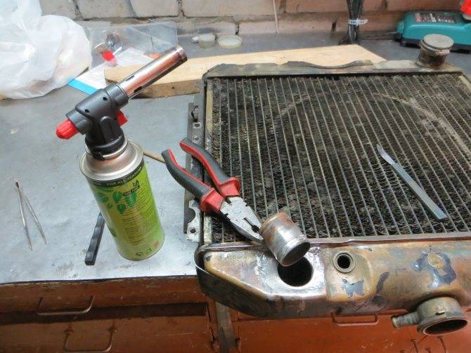 Как запаять алюминиевый радиатор: пайка радиатора, чем заклеить, как паять, заварить, заделать
