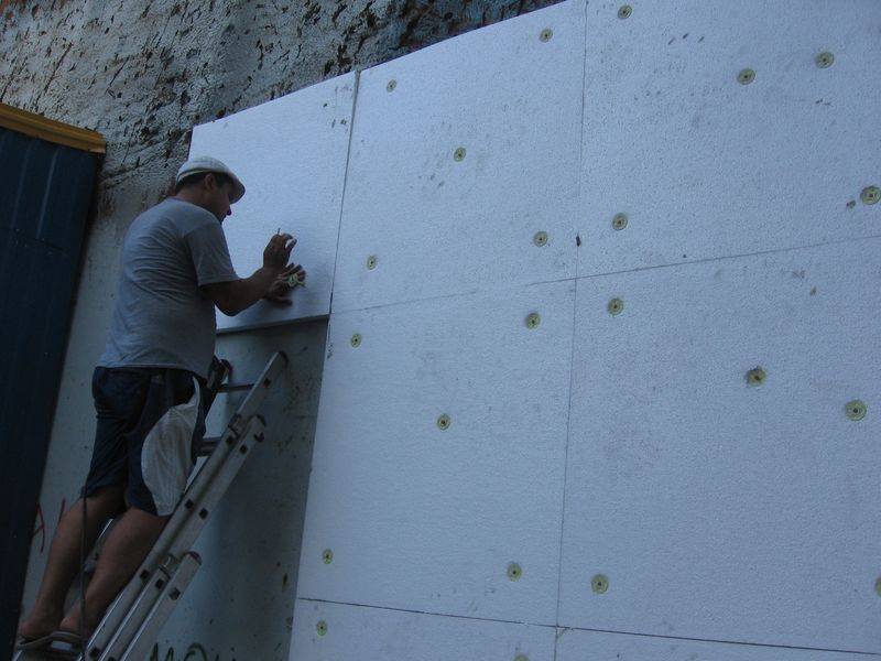 Технология крепления пенопласта к стене - блог о строительстве