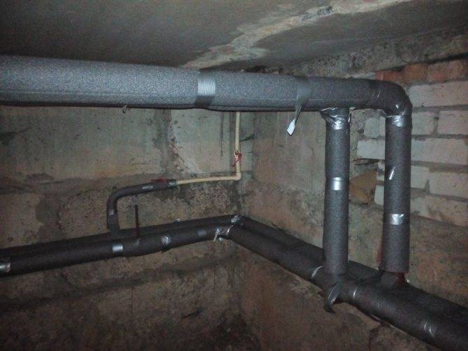 Утепление труб отопления в подвале многоквартирного дома