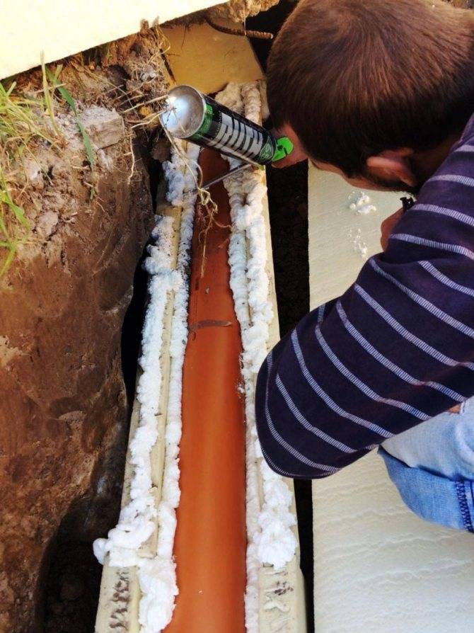 Утеплитель для канализационных труб: виды, скорлупа для утепления труб канализации в частном доме и на улице, как утеплить своими руками